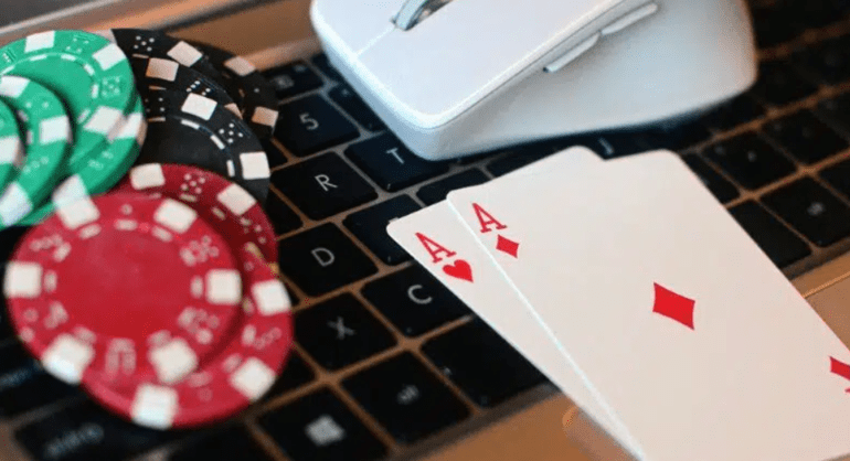 How to Play Poker Online For Free